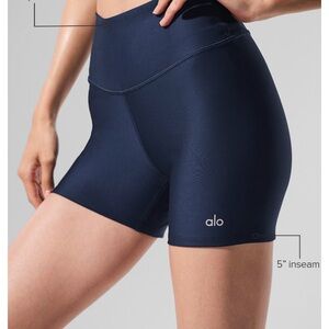 ALO Yoga Women's Dark Blue Bike Shorts
